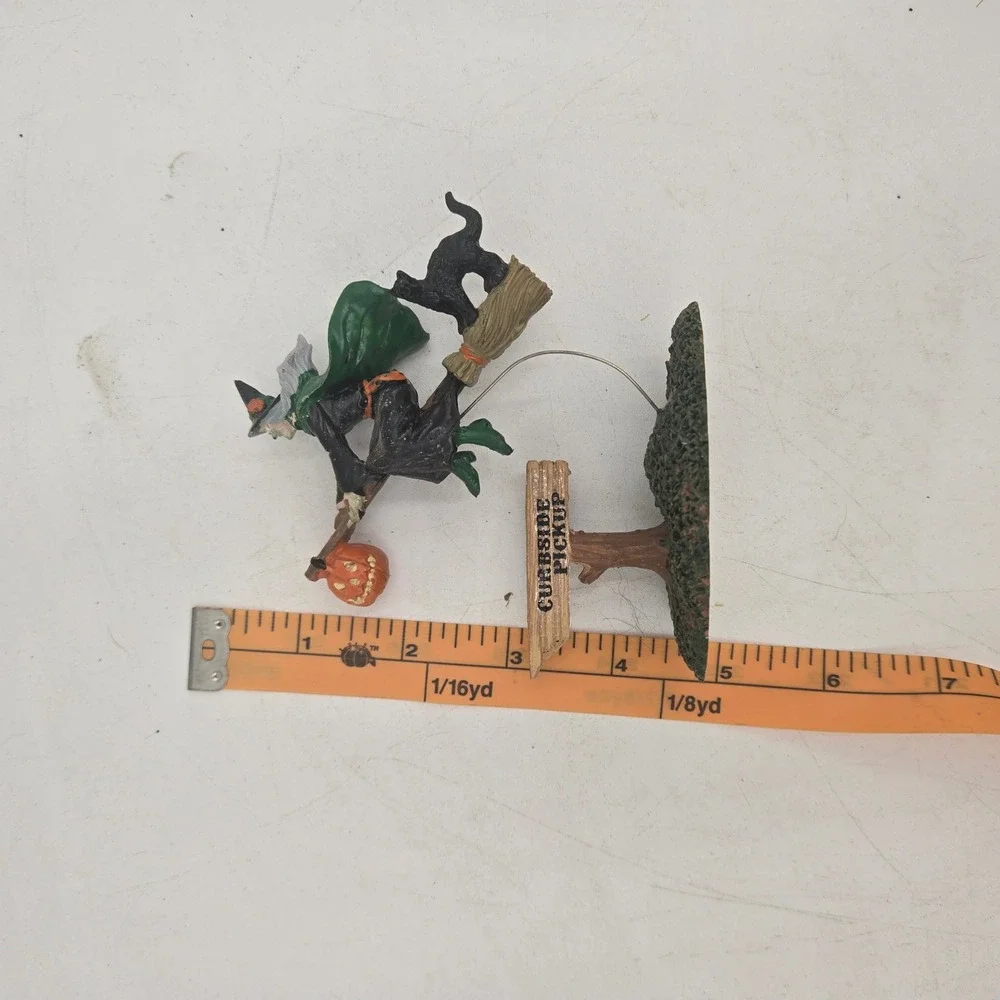 Lemax Spooky Town Curbside Pickup Witch Figurine 22105 Halloween Village Decor